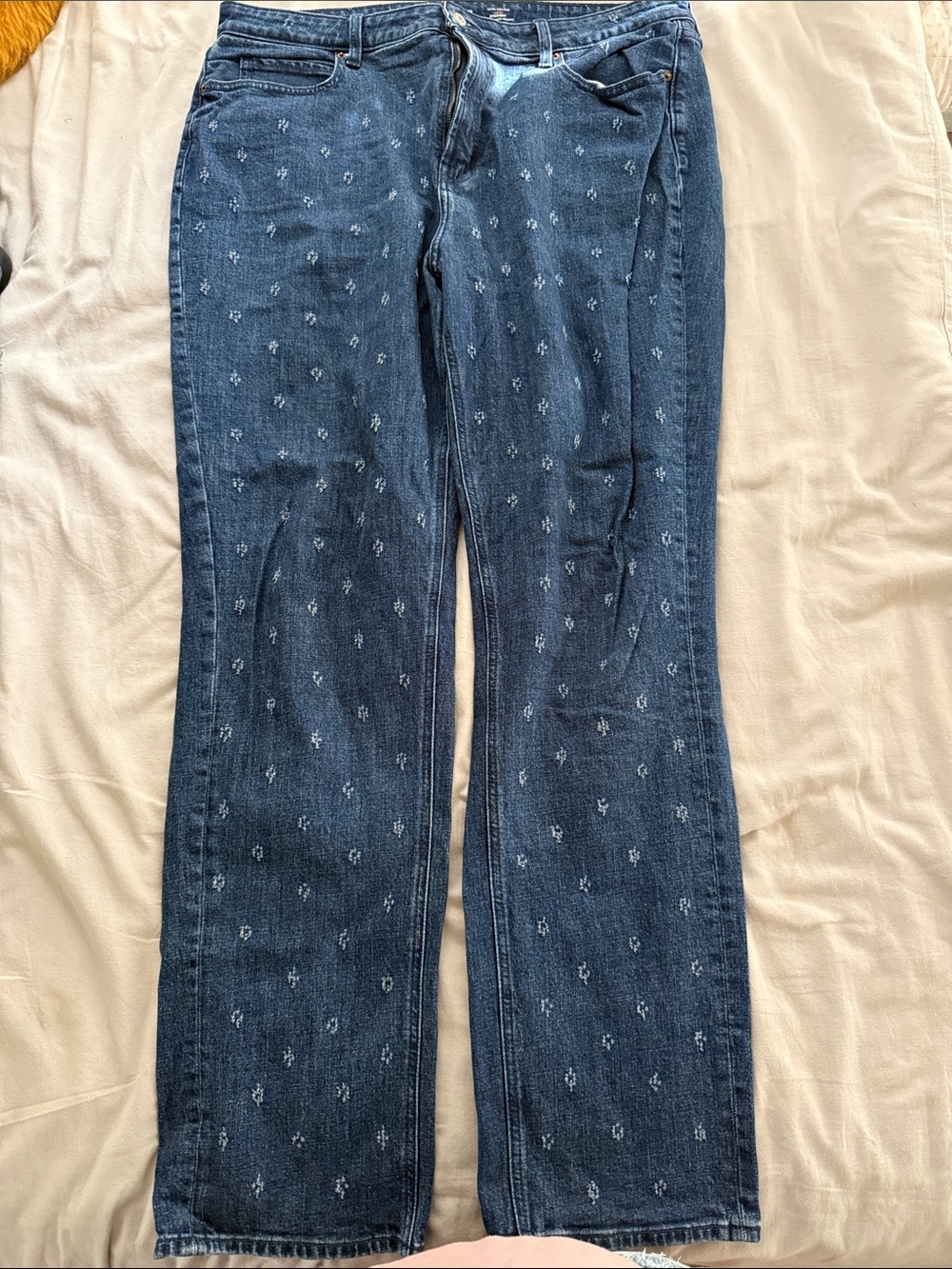 Old Navy Dark Blue Straight-Leg Jeans with Subtle Embroidery